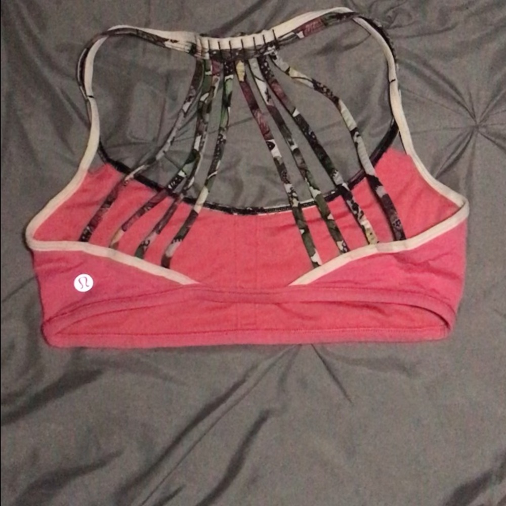 Authentic Lululemon sports bra